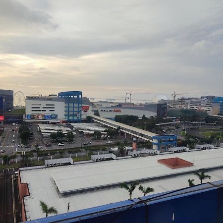 Sea Residences Moa Condotel By Ruffa Манила Екстериор снимка