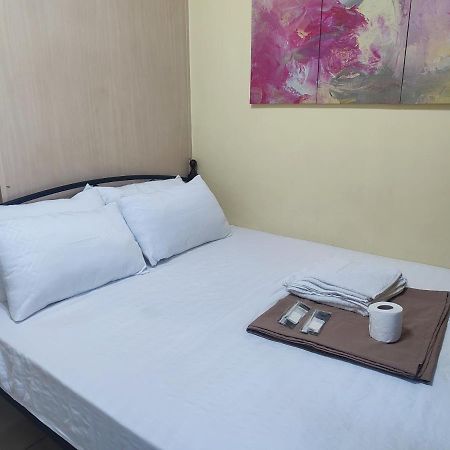 Sea Residences Moa Condotel By Ruffa Манила Екстериор снимка