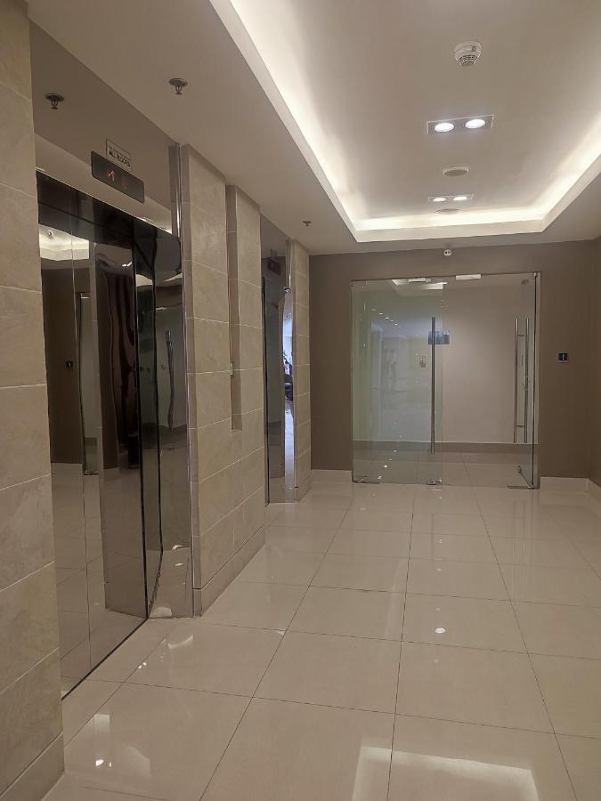 Sea Residences Moa Condotel By Ruffa Манила Екстериор снимка